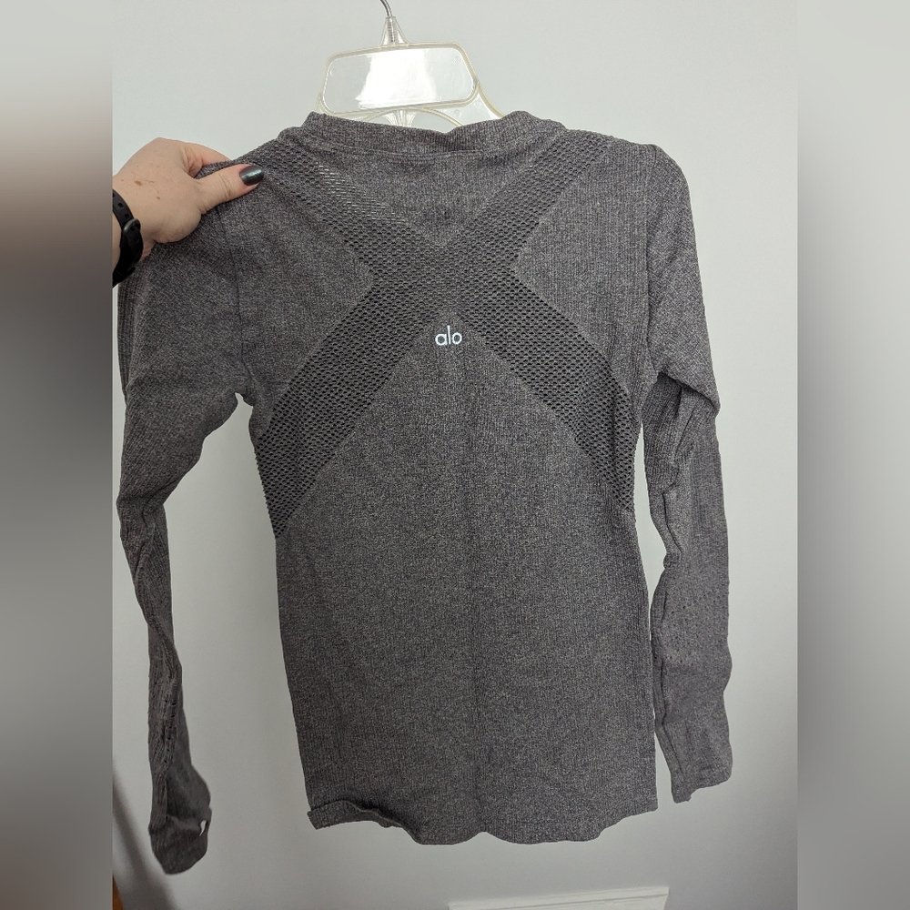 Alo running shirt